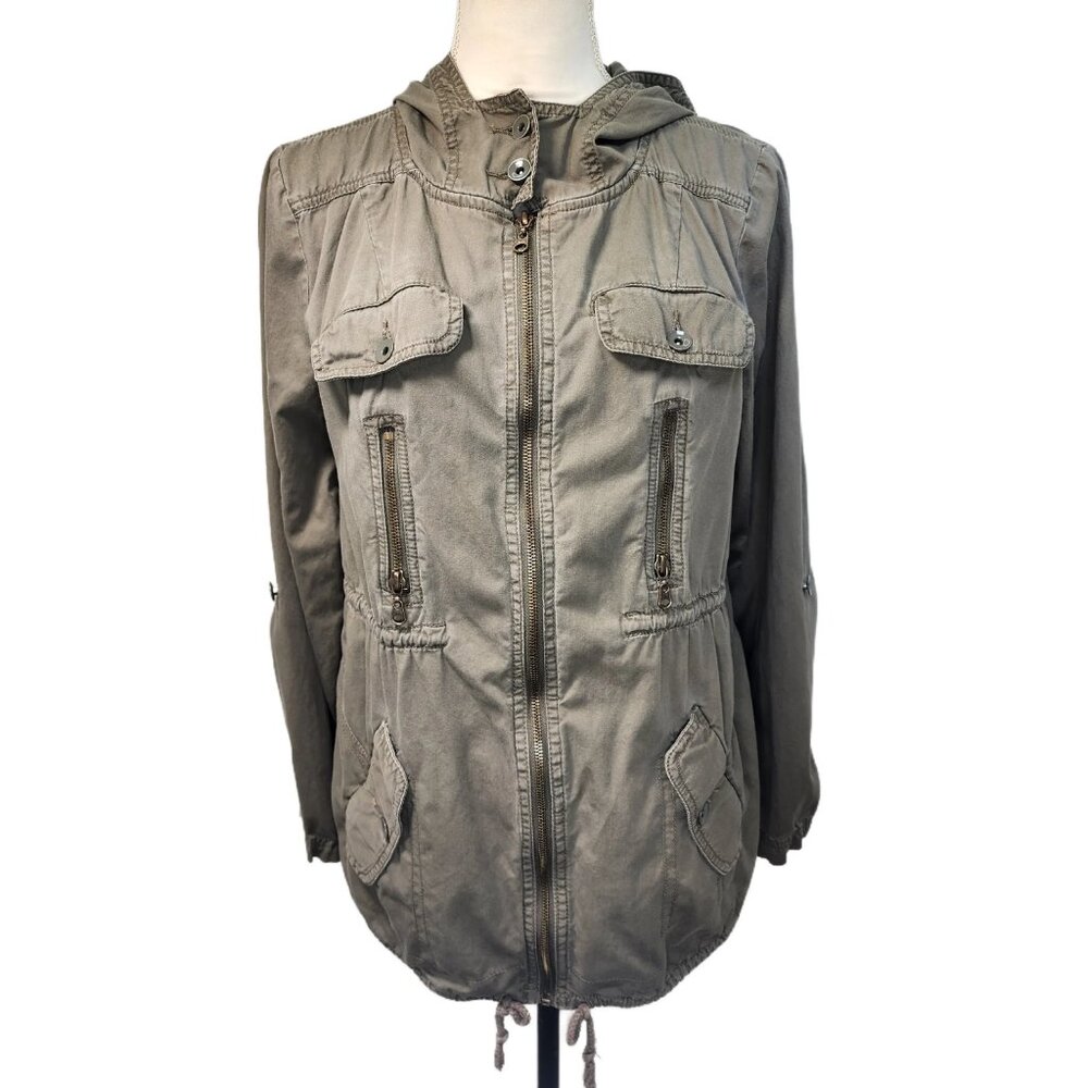 Ruff Hewn. Y2k, 100% cotton green military style utility jacket. Size: Medium
